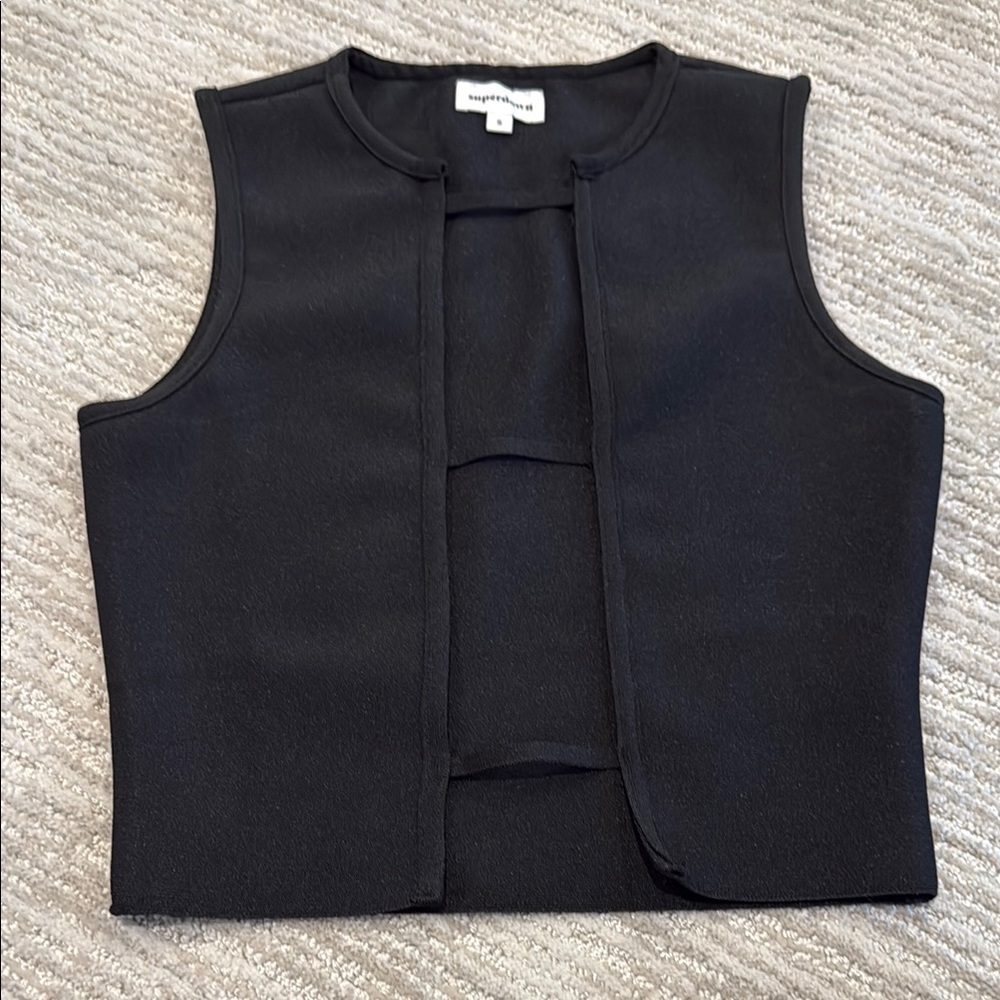 Black Sleeveless Vest